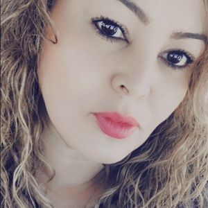 Meet your Posher, Cathy